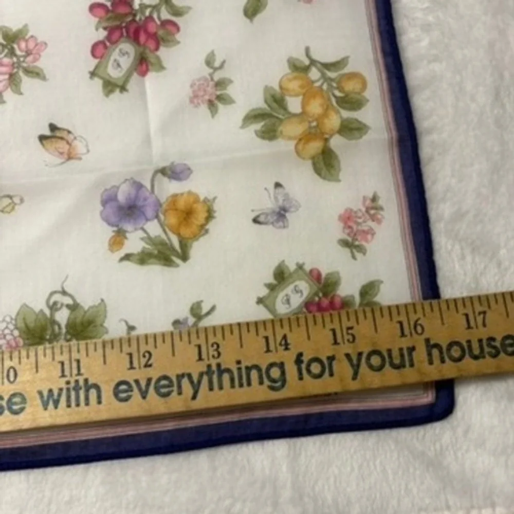 Vtg PAOLO GUCCI DESIGN Scarf Handkerchief Floral Cotton White Navy 16.5